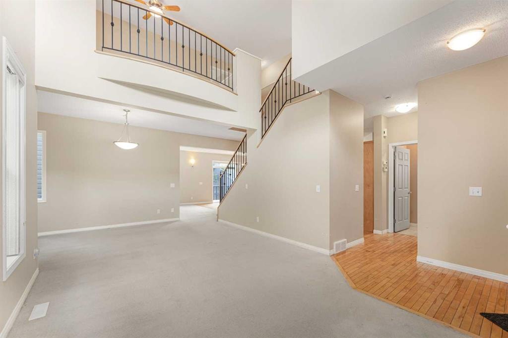 72 Rockyledge - Thumbnail 2