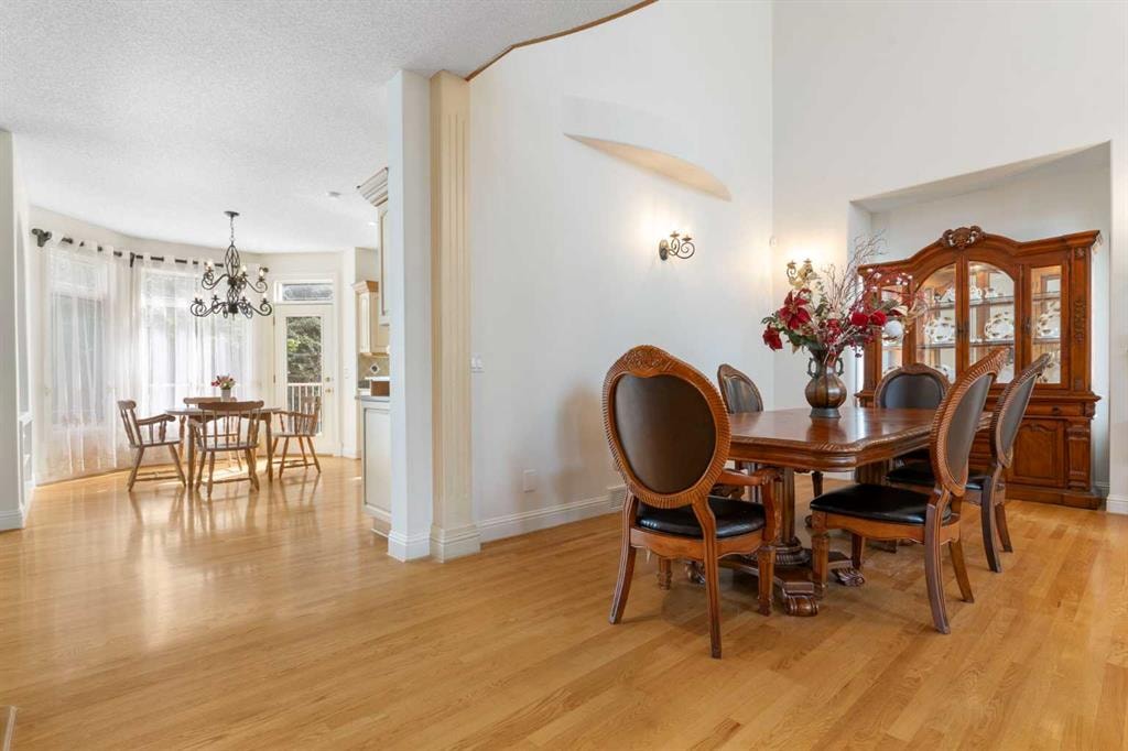 105 Hamptons - Thumbnail 4