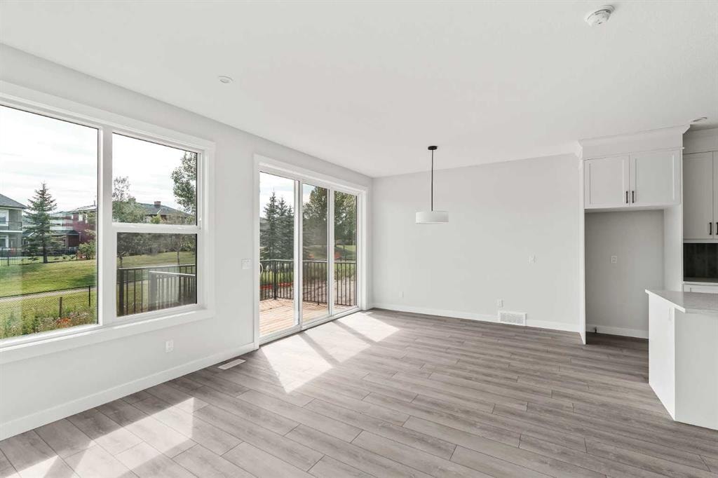 69 Silver Spruce - Thumbnail 2