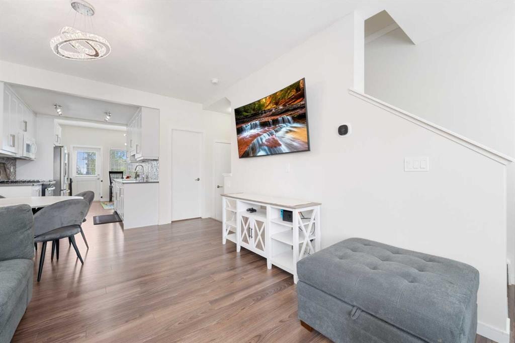 808 EVANSRIDGE - Thumbnail 4