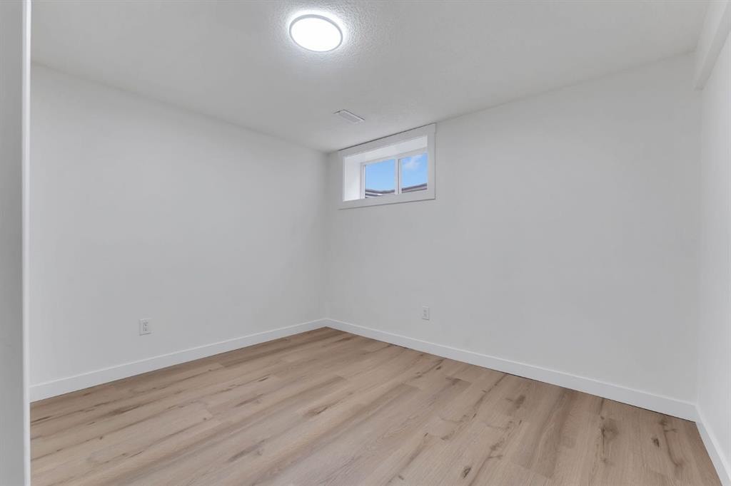 924 Pensdale - Thumbnail 2
