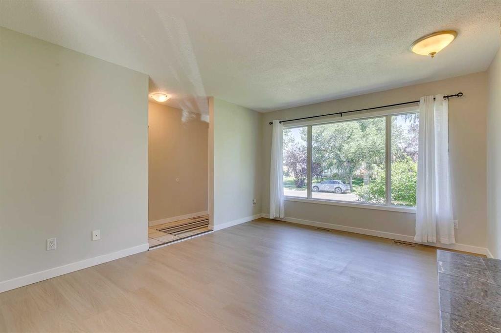 2823 Dover Ridge - Thumbnail 2