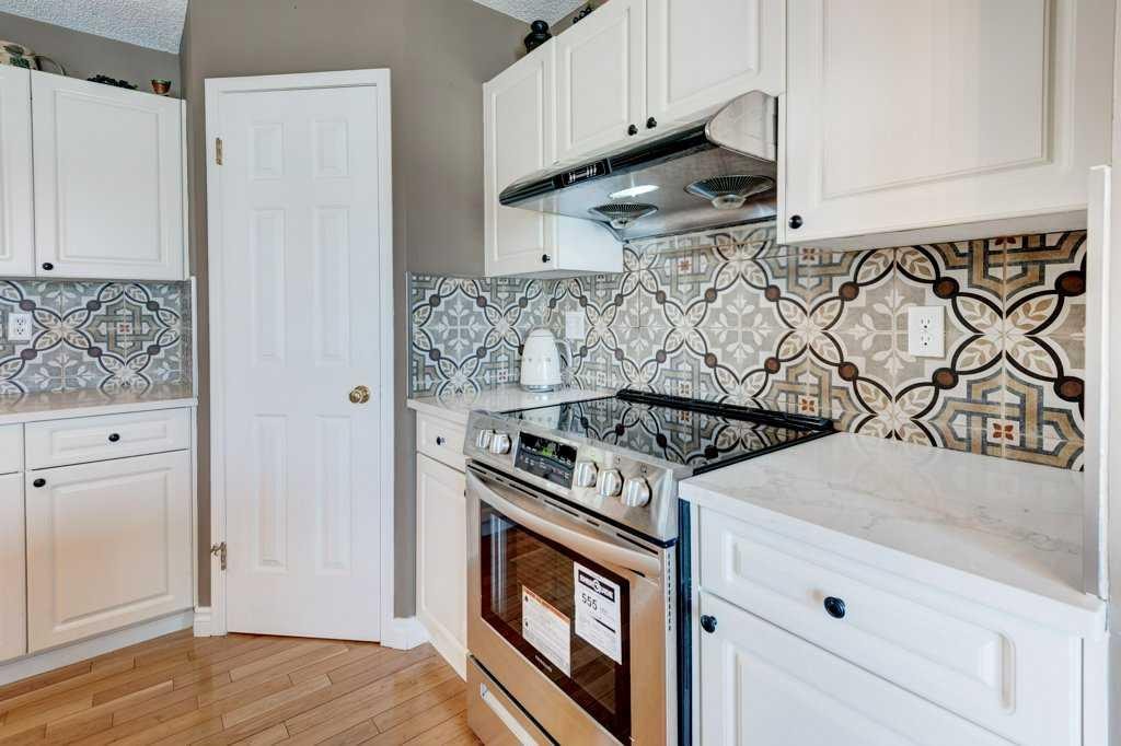 14 Somerglen - Thumbnail 2