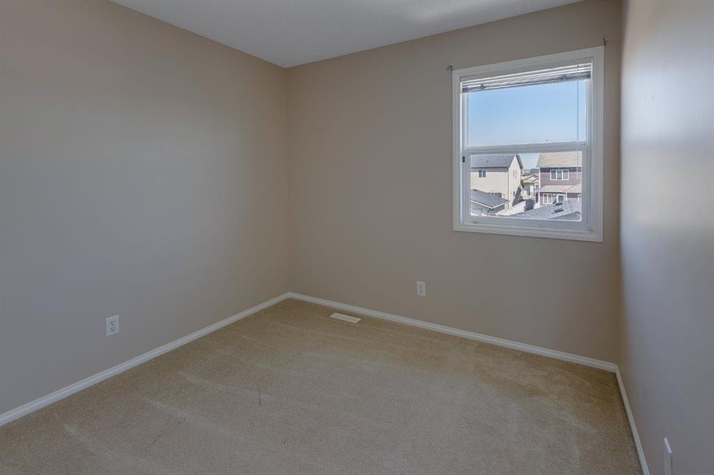 427 Saddlebrook - Thumbnail 2
