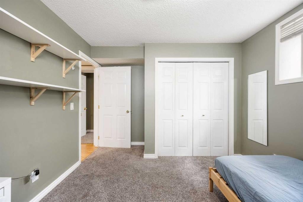 2452 Capitol Hill - Thumbnail 4