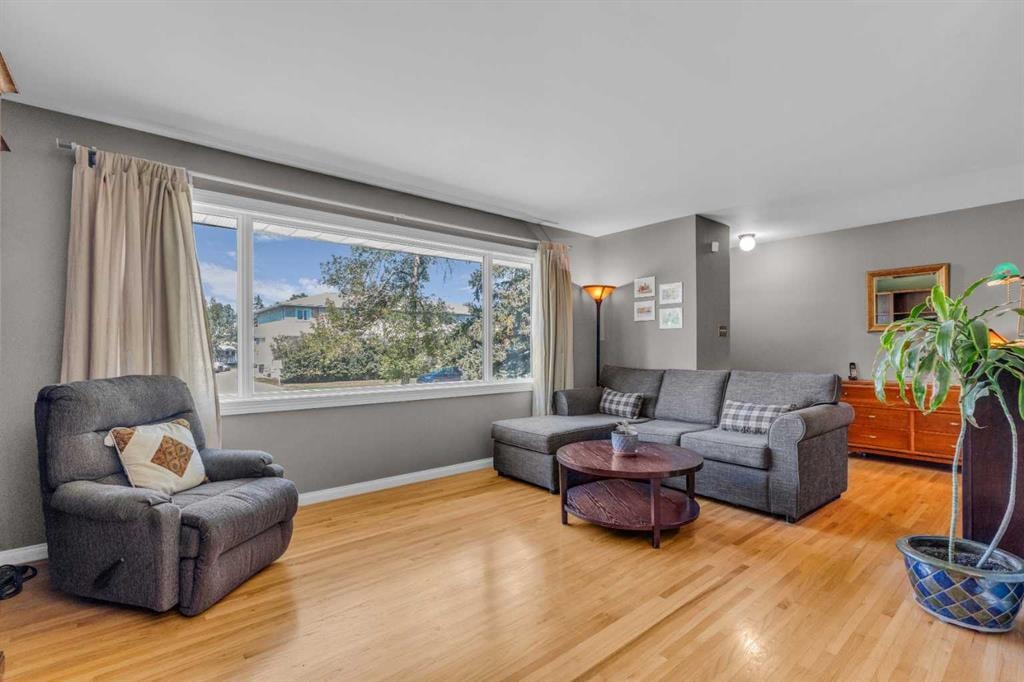 3119 Richmond - Thumbnail 4