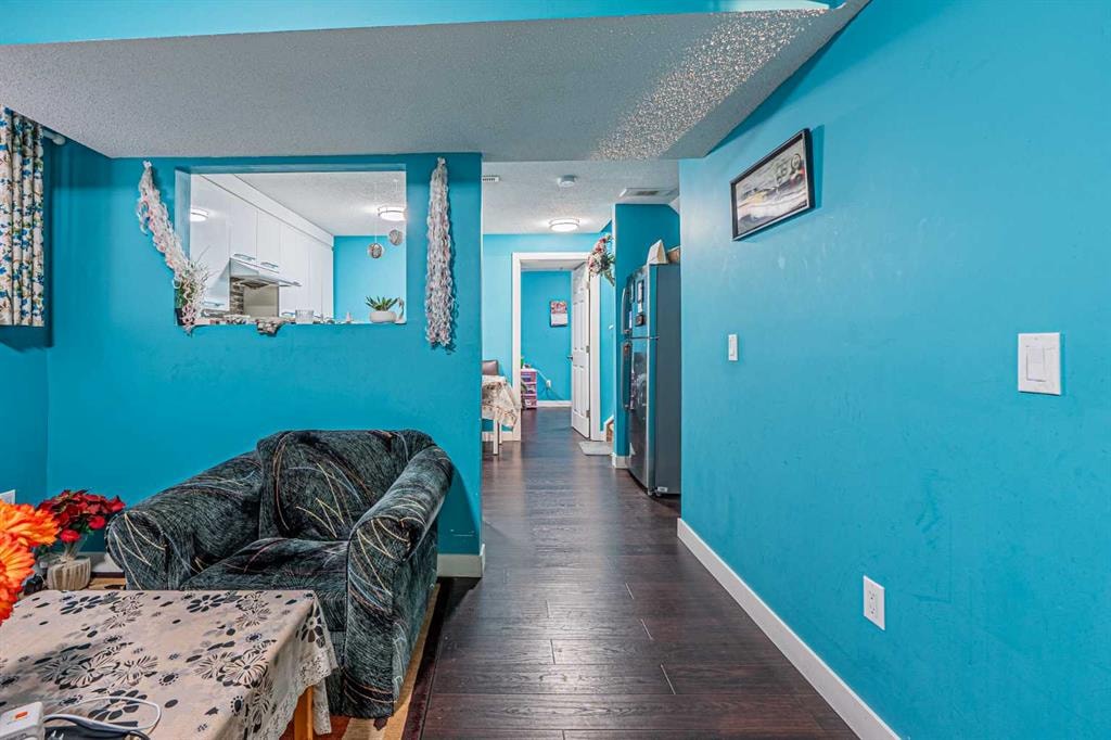 9249 Saddlebrook - Thumbnail 3