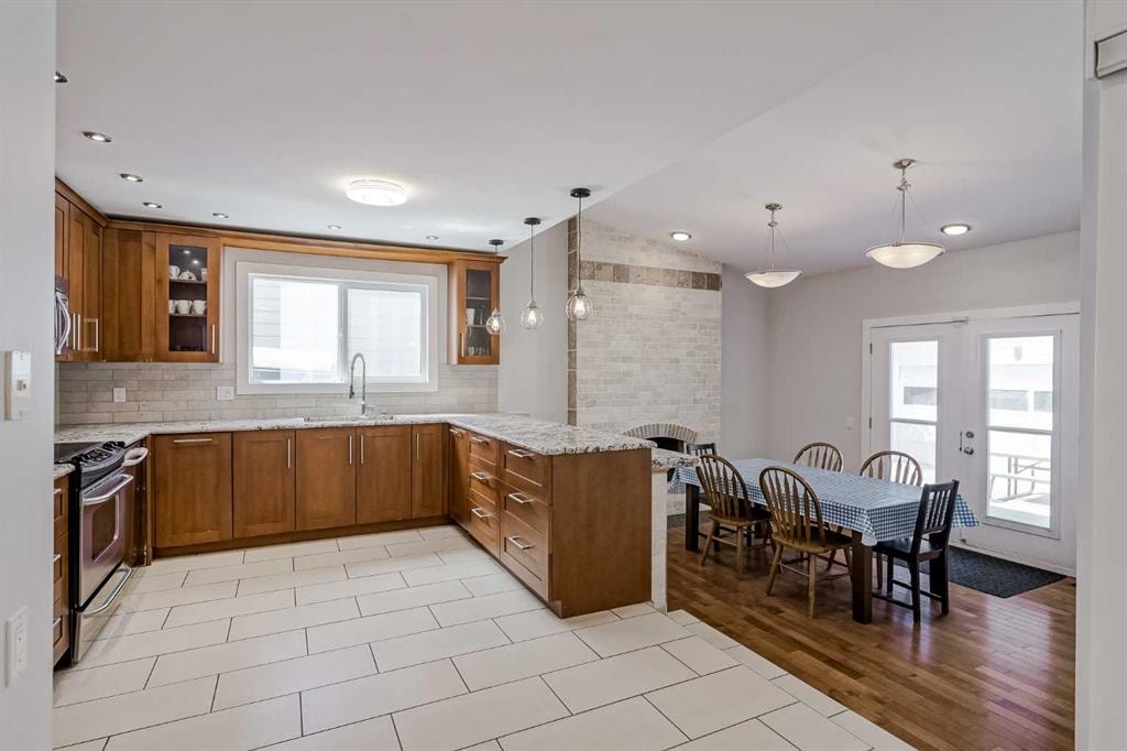 208 Woodpark - Thumbnail 3