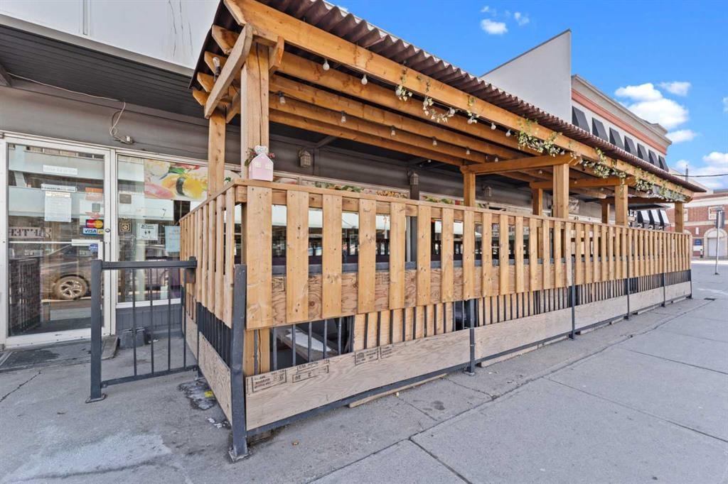 17 Ave & 14 ST Japanese Restaurant - Thumbnail 3