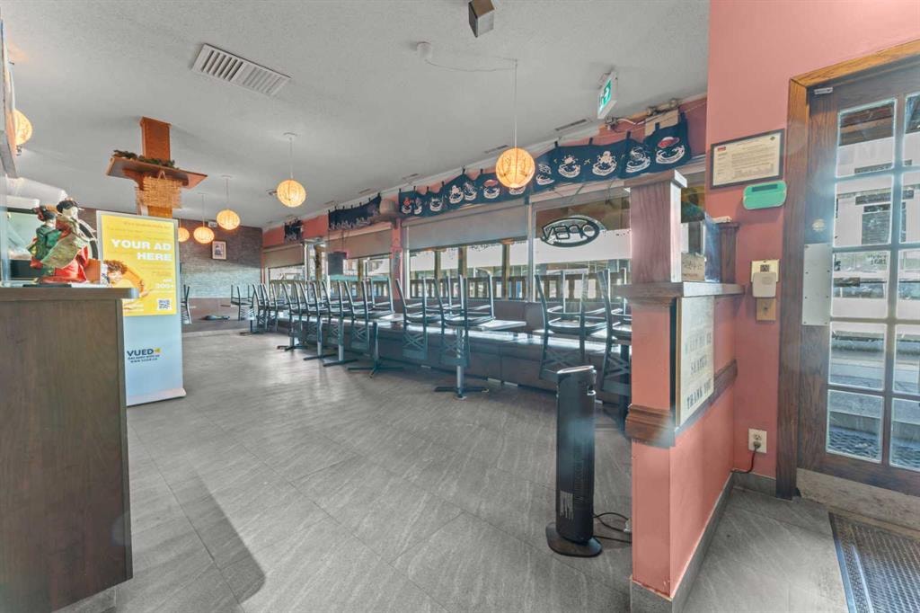 17 Ave & 14 ST Japanese Restaurant - Thumbnail 2