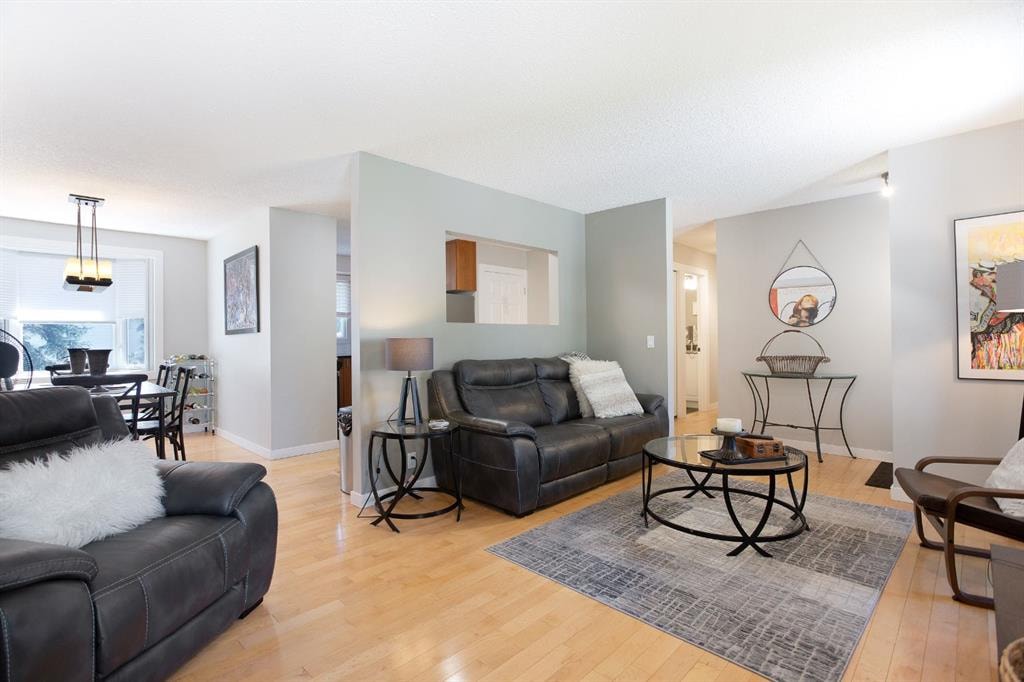 223 Brookpark - Thumbnail 4