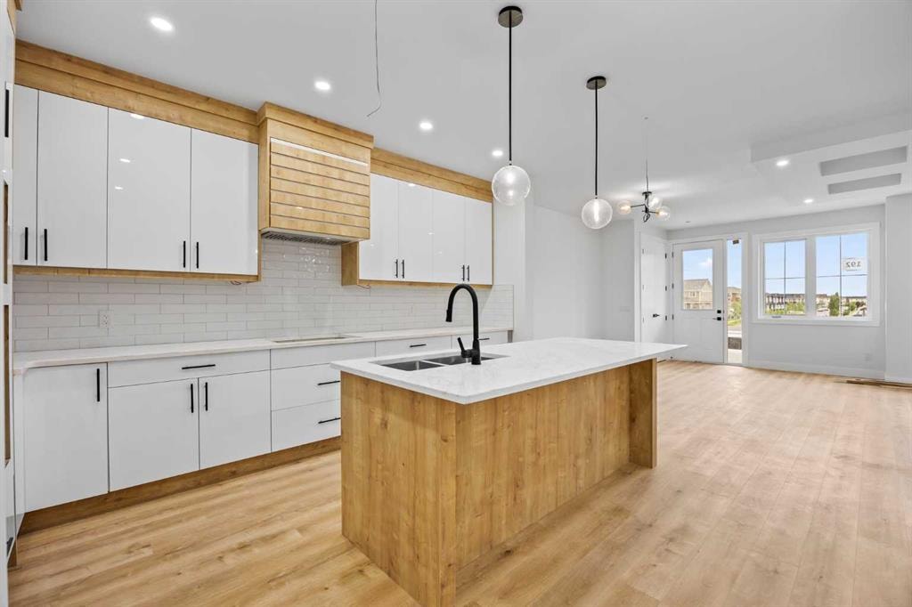 192 Saddlelake - Thumbnail 4