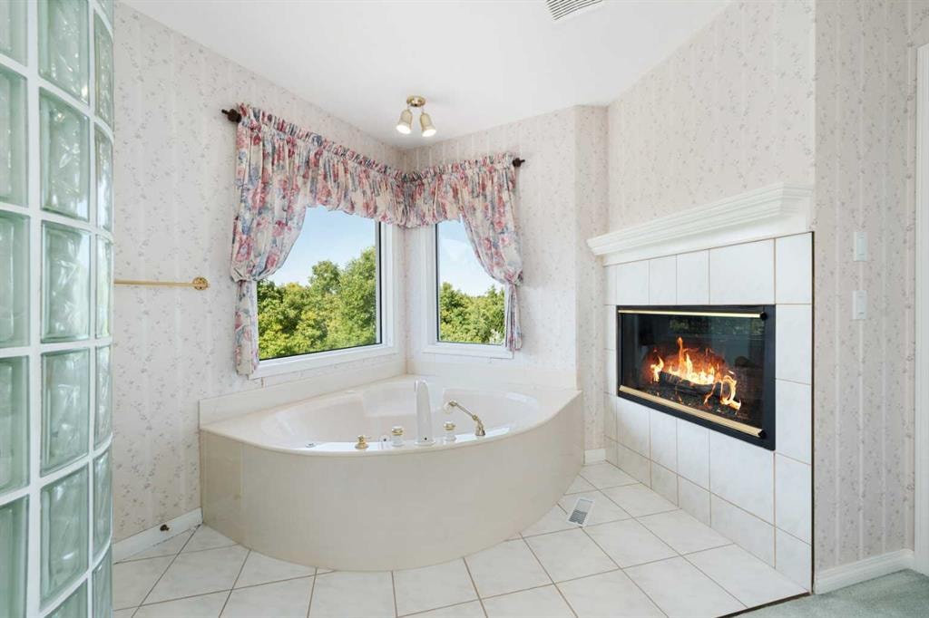 1600 Evergreen - Thumbnail 4