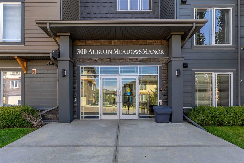 300 AUBURN MEADOWS - Thumbnail 4