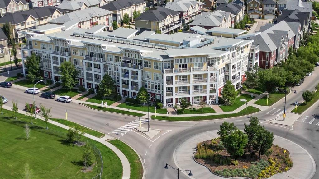 402 Marquis - Thumbnail 4