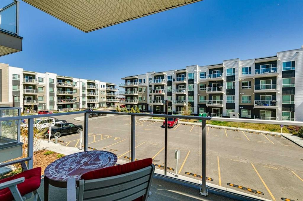 220 Seton - Thumbnail 2
