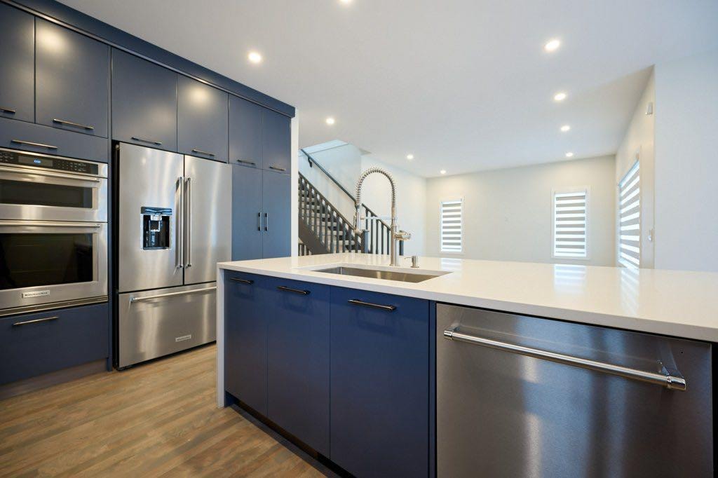 92 Royal Oak - Thumbnail 2