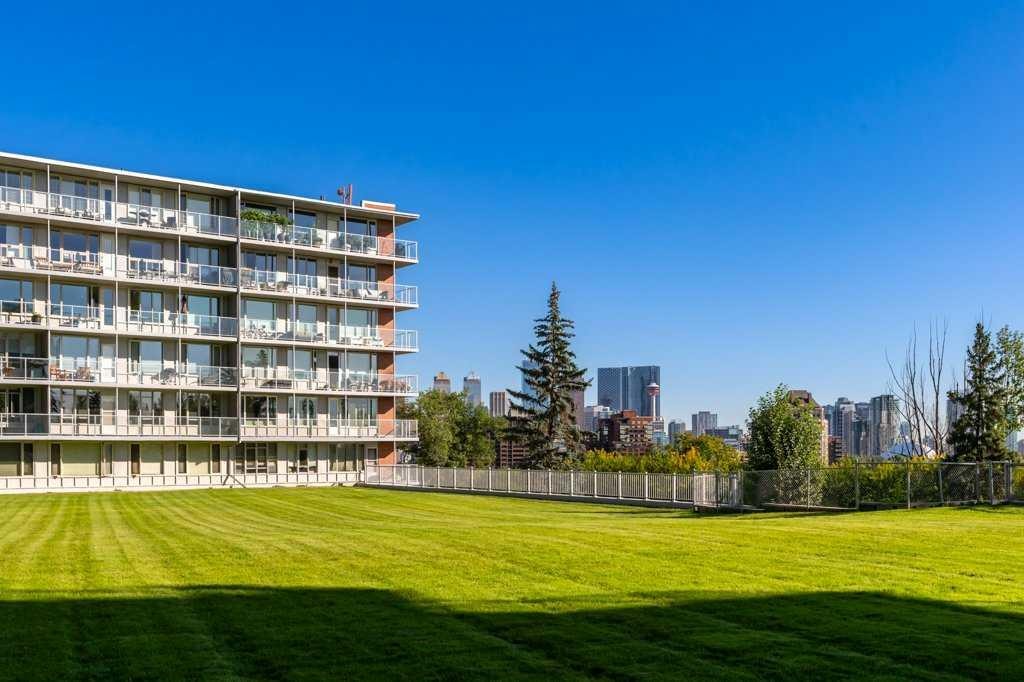 3204 Rideau - Thumbnail 4