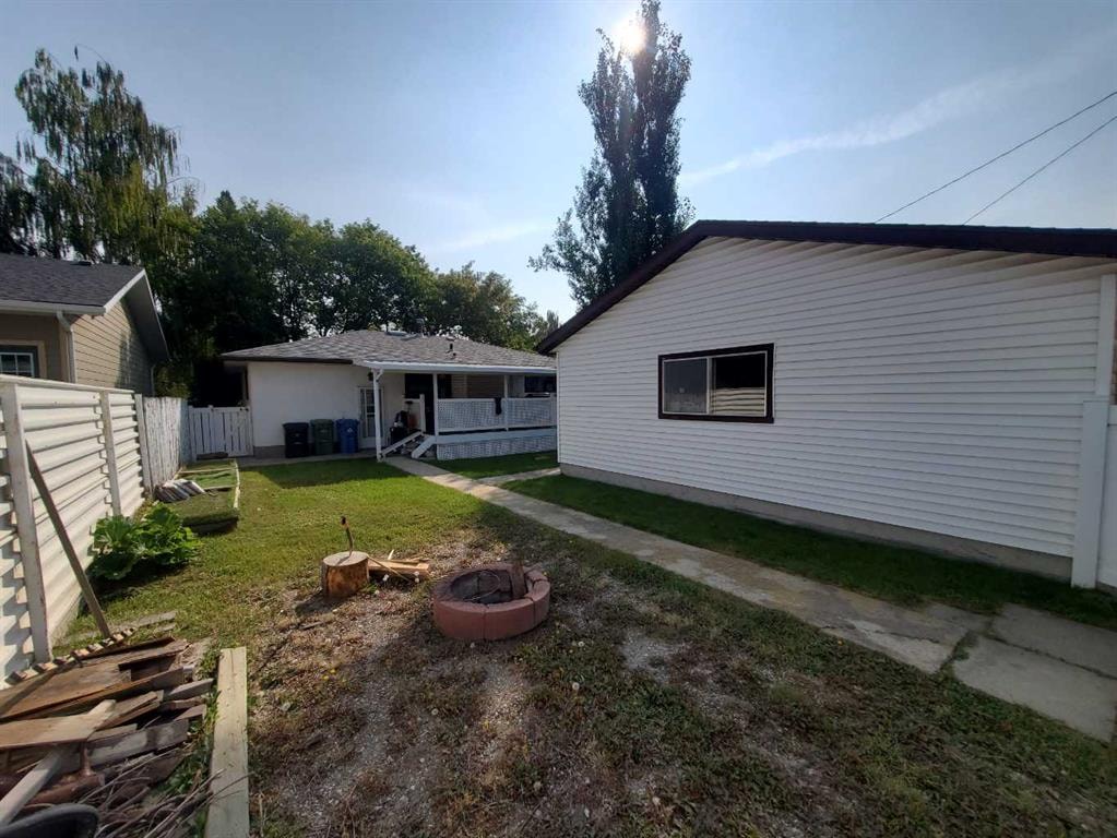439 Arlington - Thumbnail 3