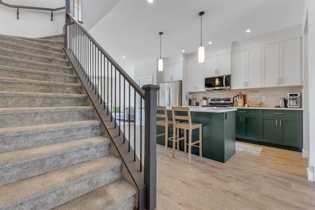 547 Rowmont - Thumbnail 2