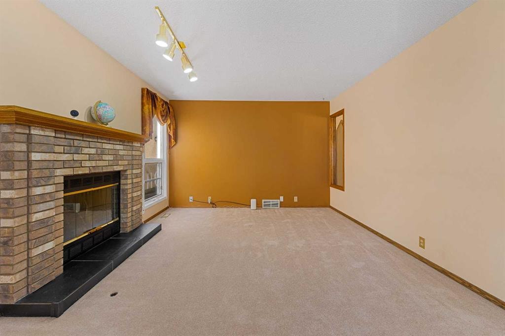 91 Coral Springs - Thumbnail 4