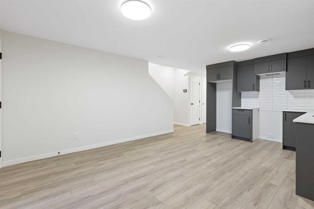 580 Rowmont - Thumbnail 4