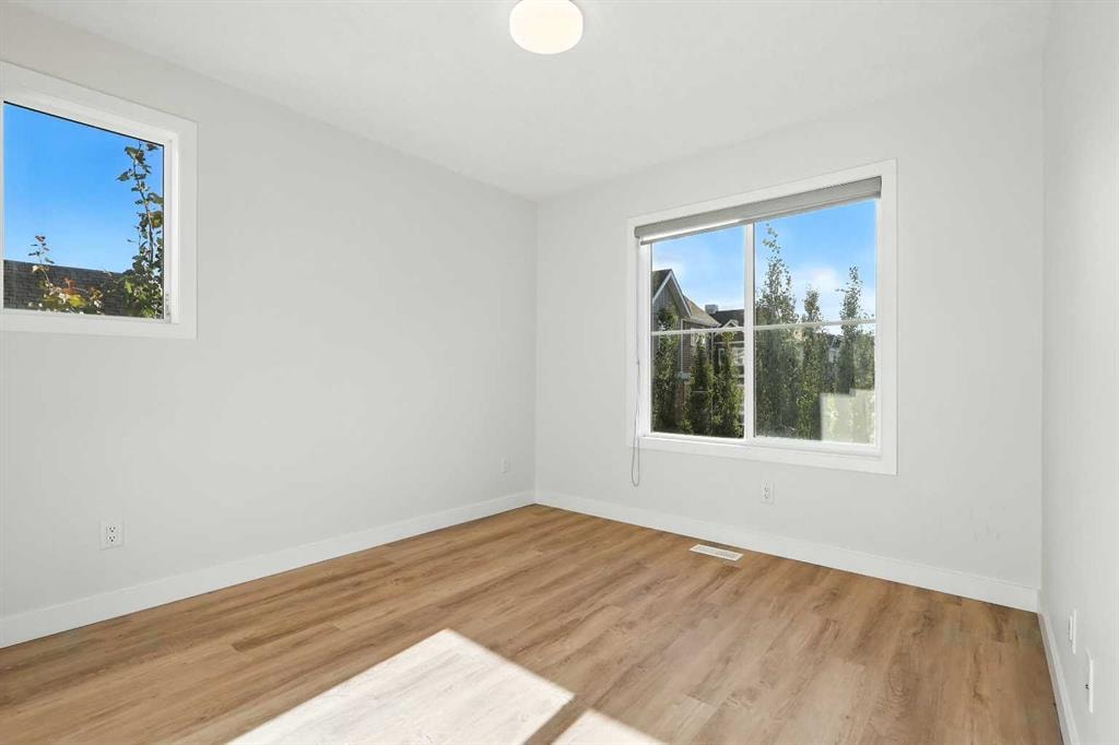 355 Nolancrest - Thumbnail 2