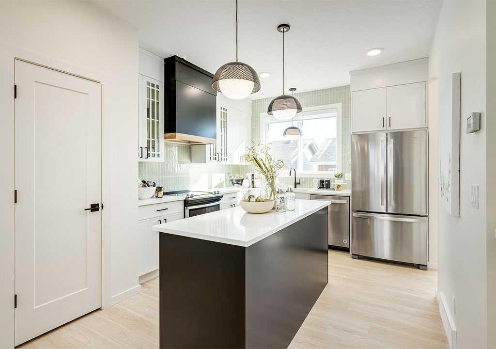 231 Savoy - Thumbnail 2