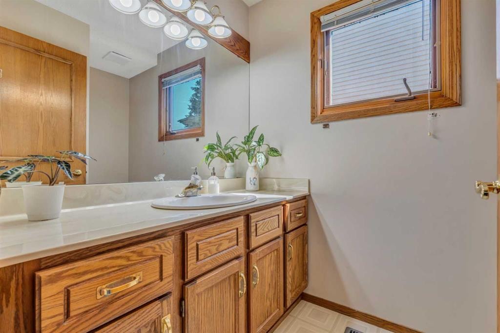11554 Douglas Woods - Thumbnail 2