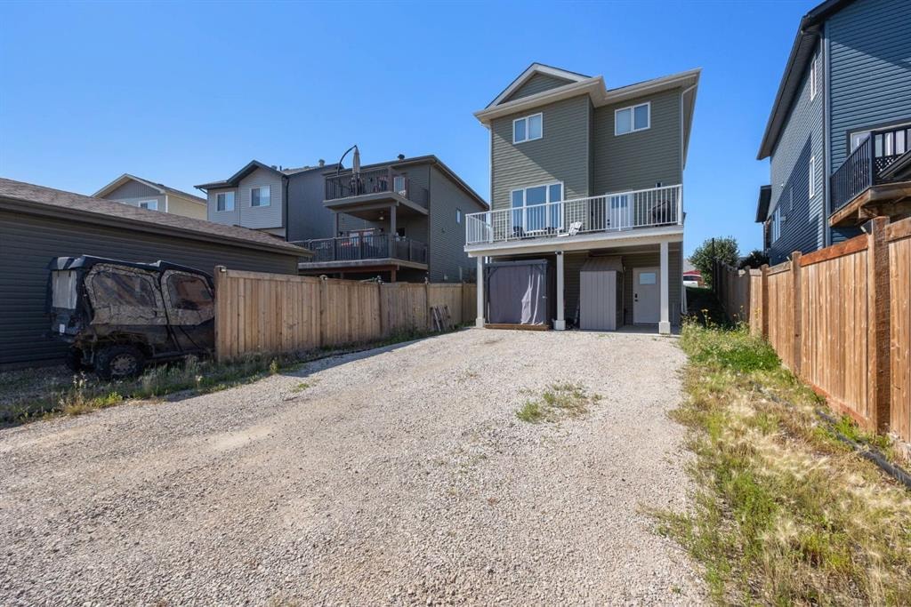 736 Athabasca - Thumbnail 4