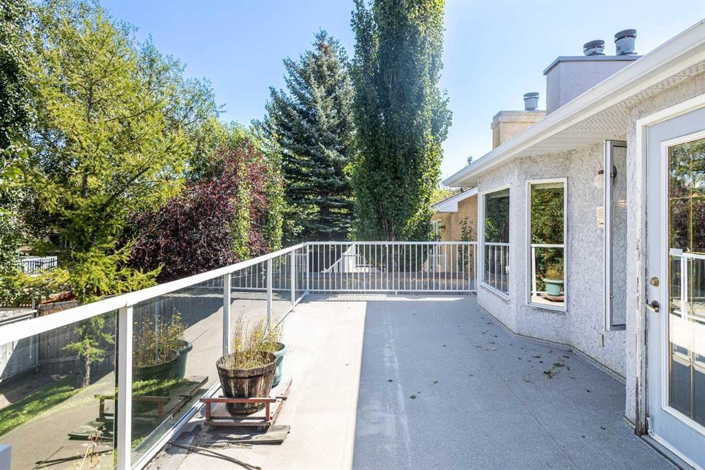125 Edgebrook - Thumbnail 4