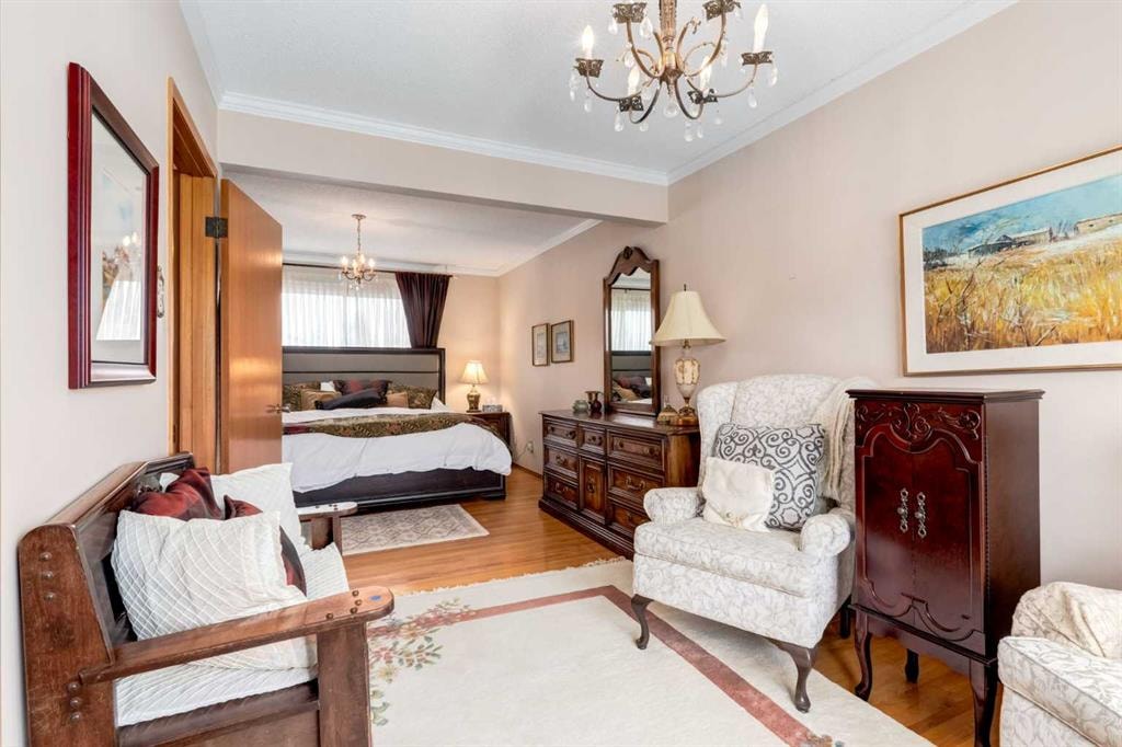 923 Middleton - Thumbnail 3