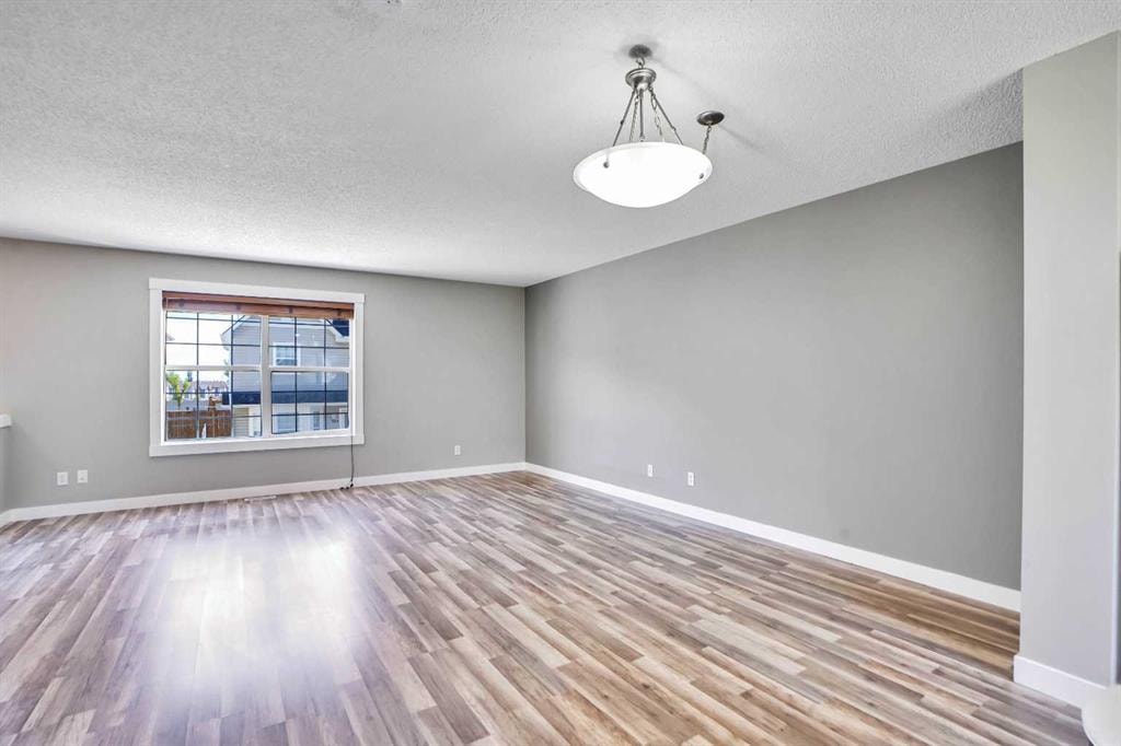 91 Prestwick Acres - Thumbnail 2