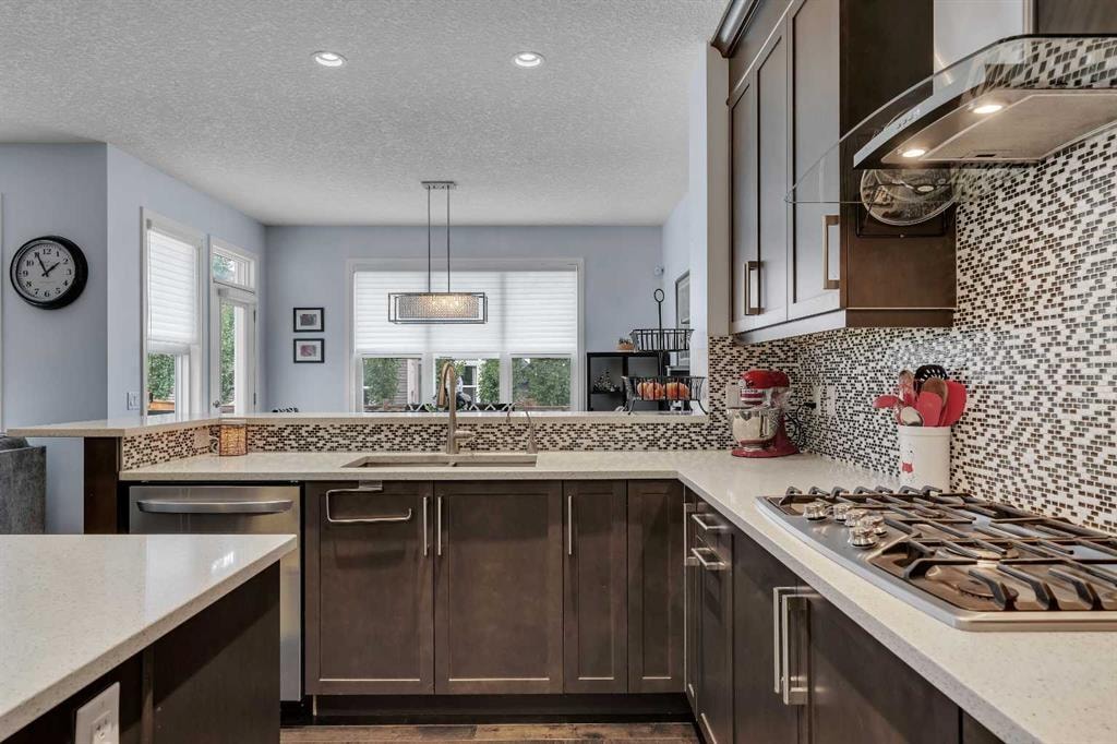 223 Auburn Meadows - Thumbnail 3