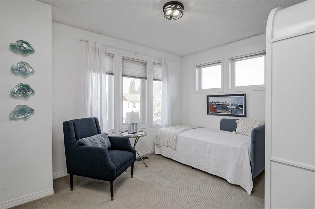 56 Auburn Bay - Thumbnail 3