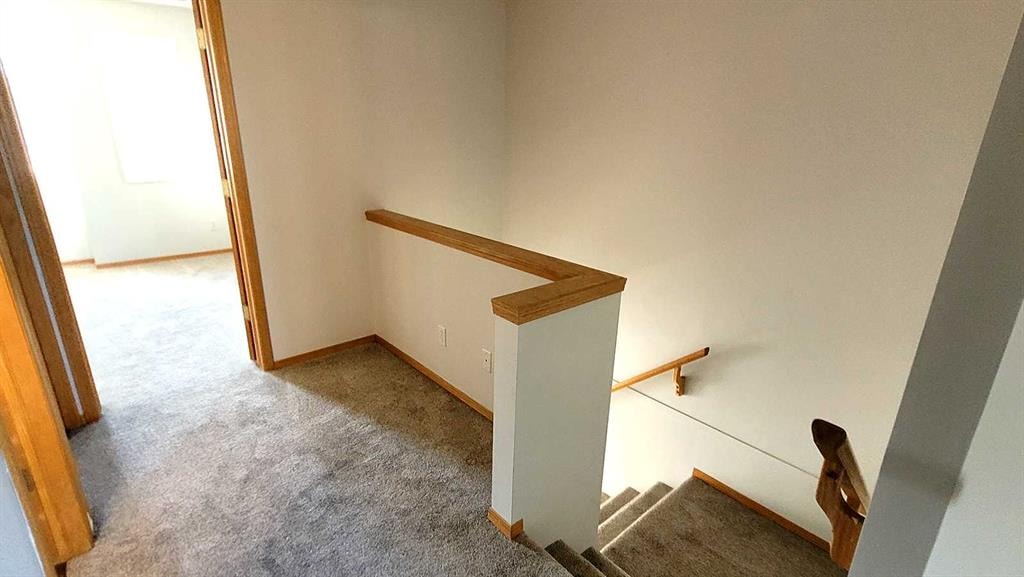 215 Killarney Glen - Thumbnail 2