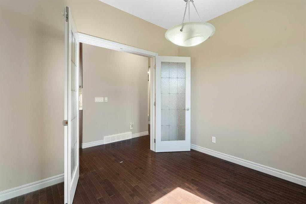 106 Sherwood - Thumbnail 3