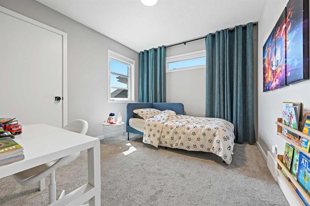 905 Cranbrook - Thumbnail 3