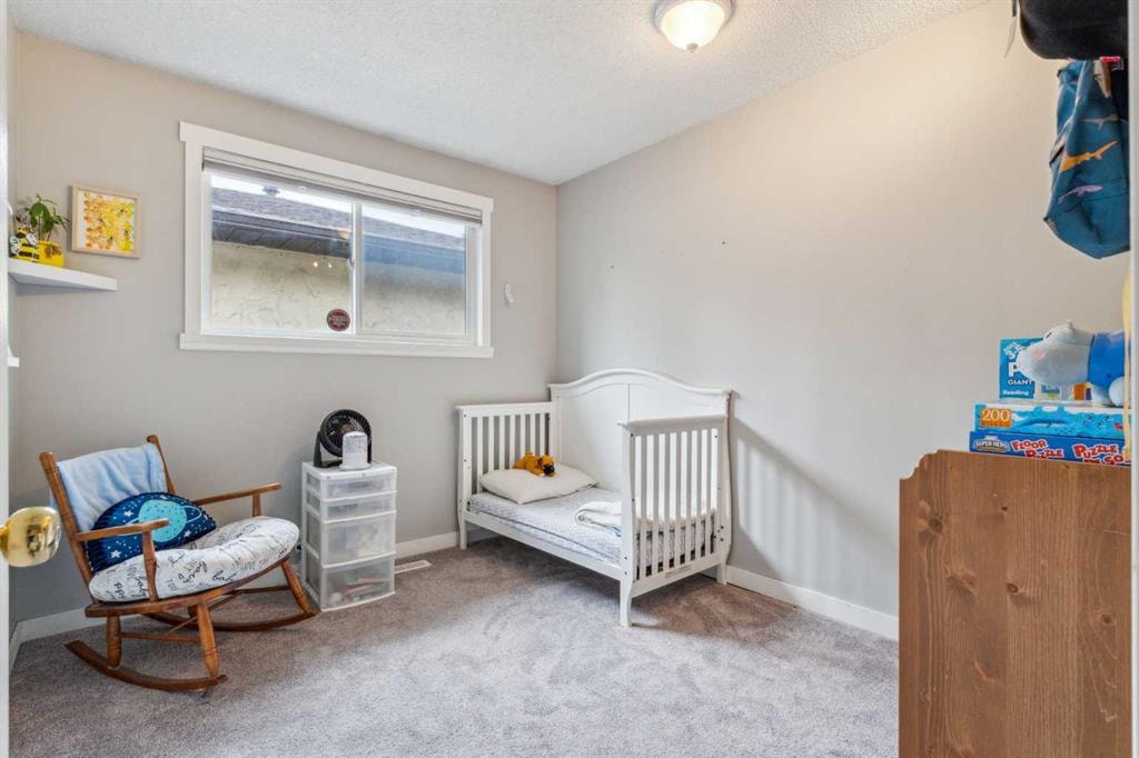 732 Whitemont - Thumbnail 2