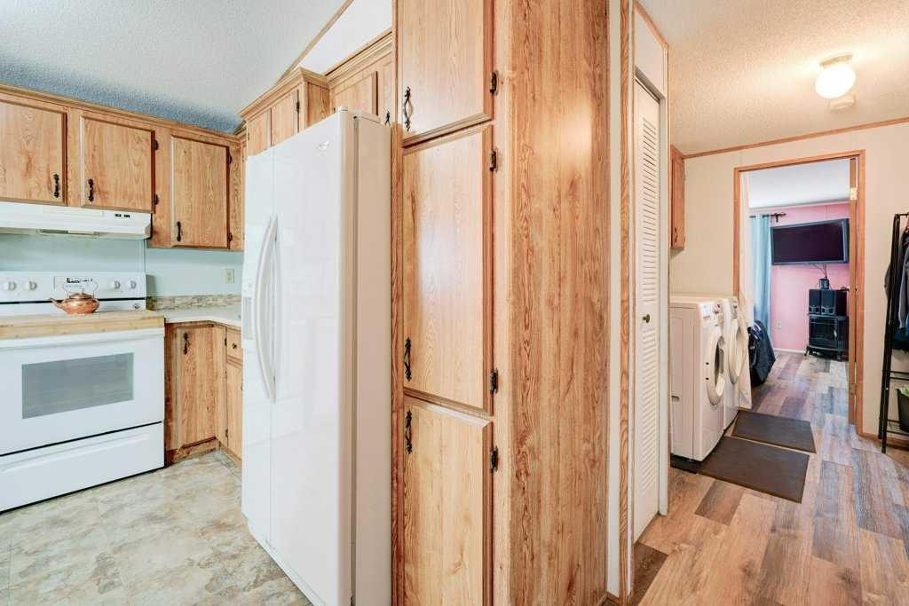 3126 Burroughs - Thumbnail 3