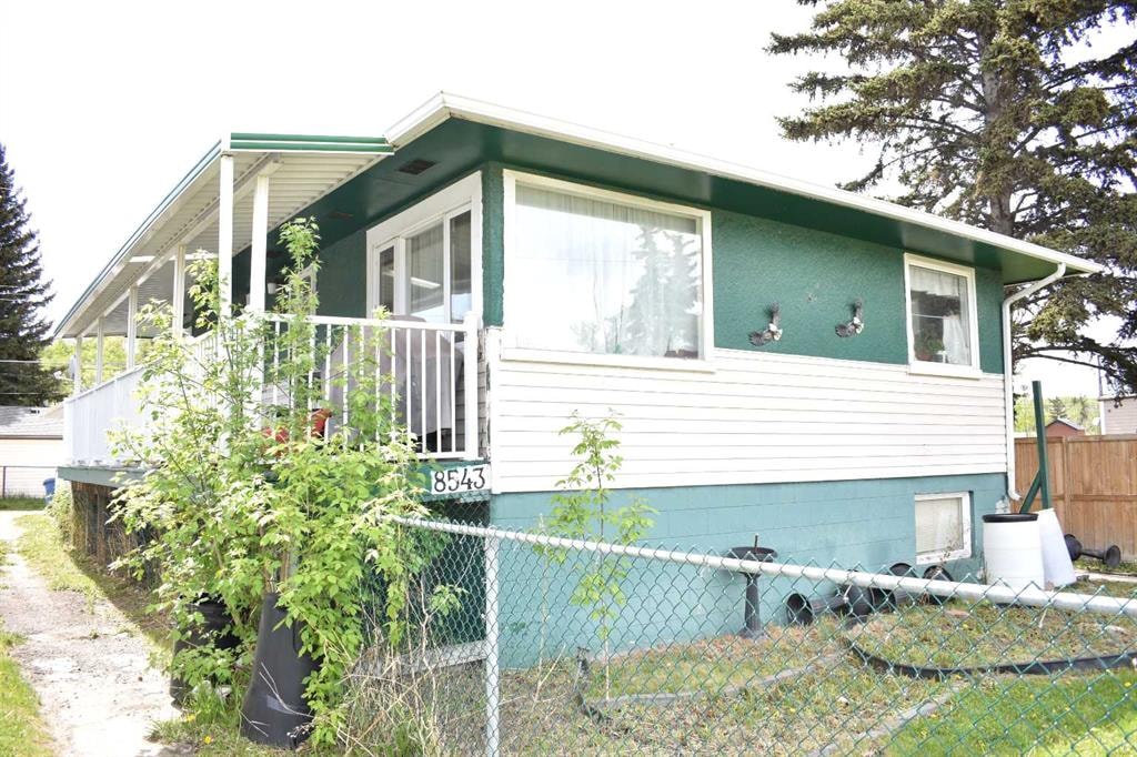 8543 Bowness - Thumbnail 3