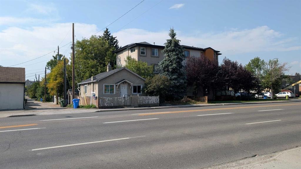 1509 Edmonton - Thumbnail 3
