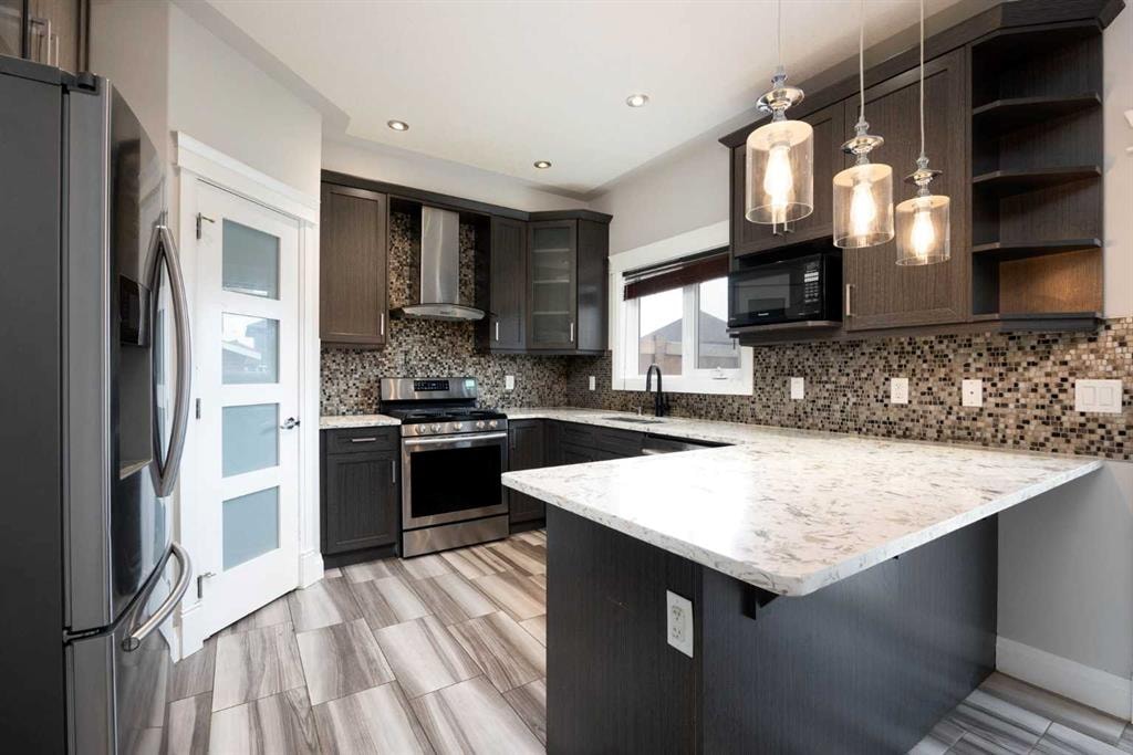 337 Collicott - Thumbnail 2