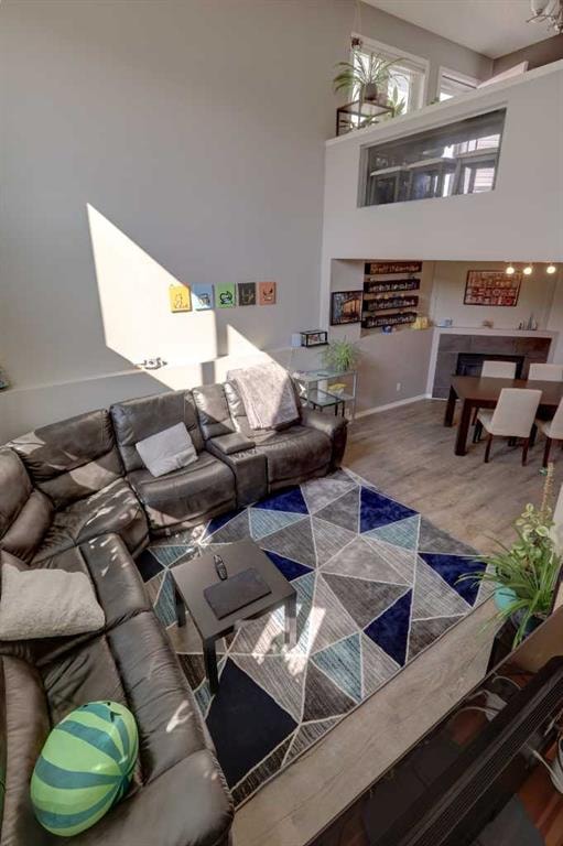 246 Arbour Grove - Thumbnail 4
