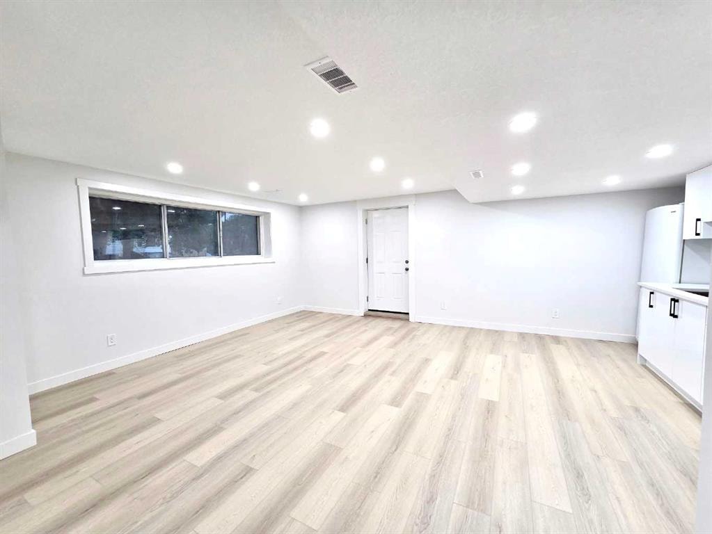 131 Whiteview - Thumbnail 2