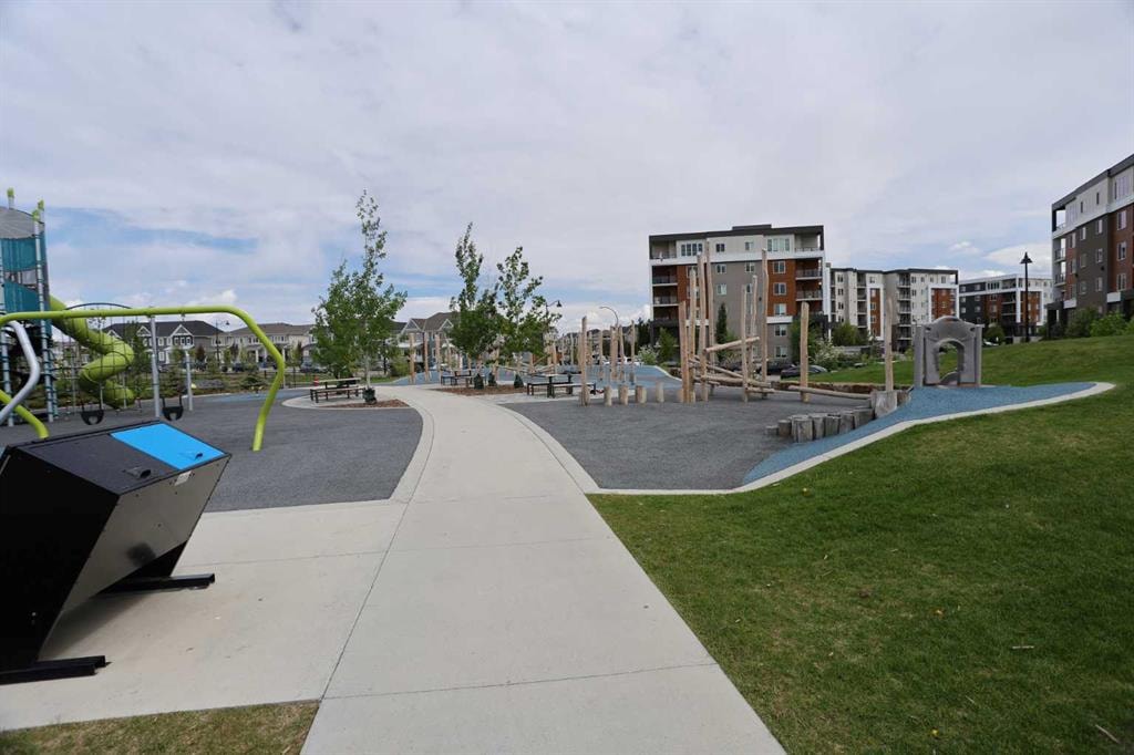 153 Yorkville - Thumbnail 4