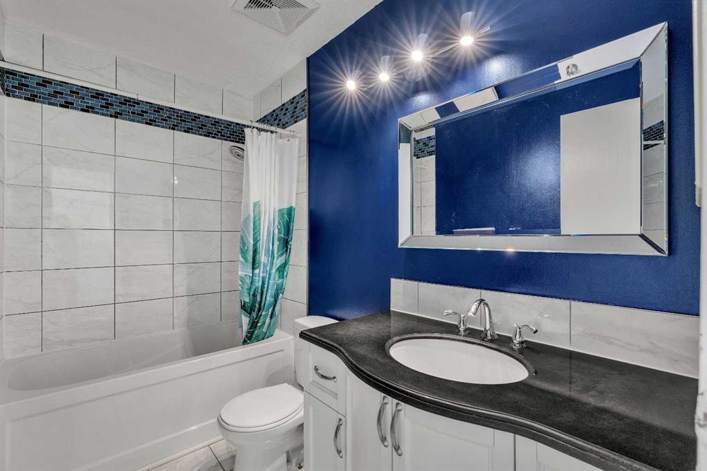120 Silvercreek - Thumbnail 2