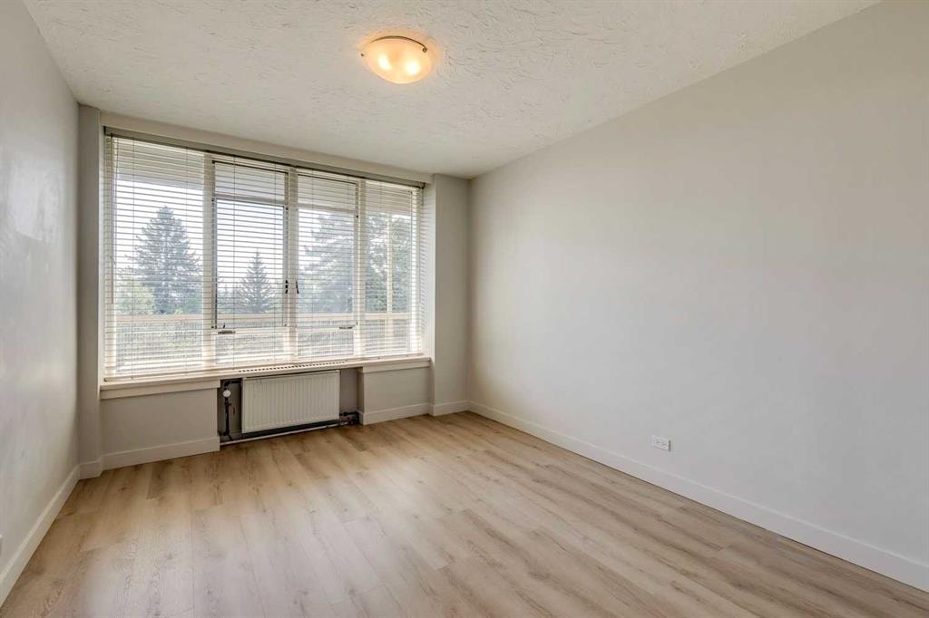 3316 Rideau - Thumbnail 4
