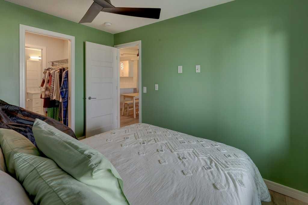 450 Kincora Glen - Thumbnail 2