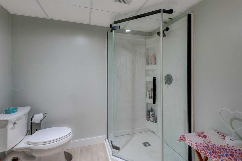 39 Shawglen - Thumbnail 2